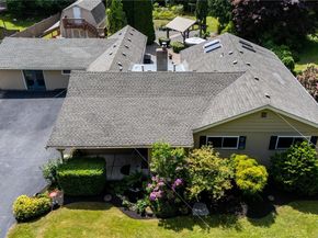 1918 S Lake Stickney Dr, Lynnwood WA 98087