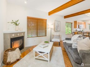 6625 SW 198th Place, Lynnwood WA 98036