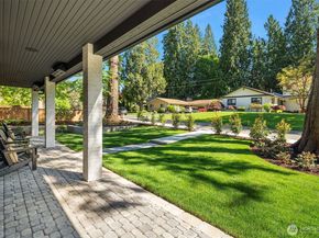 12416 NE 72nd Street, Kirkland WA 98033