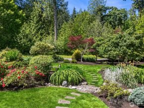 5778 Wimsey  Lane NE, Bainbridge Island WA 98110