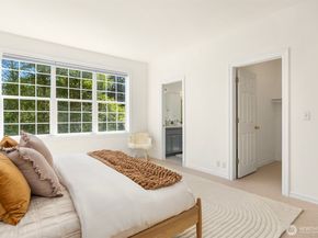 5778 Wimsey  Lane NE, Bainbridge Island WA 98110