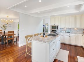 1133 8th Drive, Mukilteo WA 98275