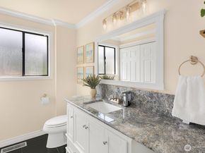 1133 8th Drive, Mukilteo WA 98275