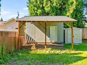 20414 20th Place W, Lynnwood WA 98036