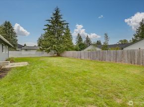 2521 Spruce Road, Lake Stevens WA 98258