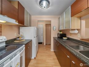 1120 8th Street NE 5, Auburn WA 98002