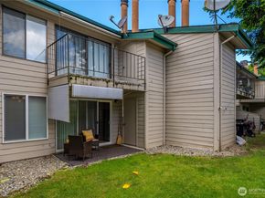1120 8th Street NE 5, Auburn WA 98002