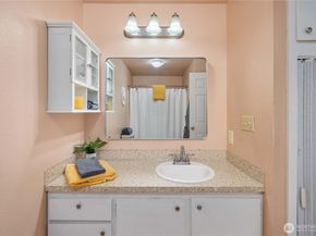 1120 8th Street NE 5, Auburn WA 98002