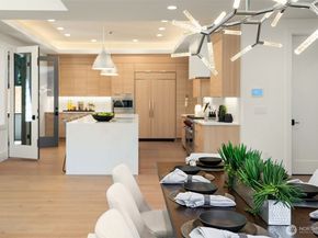 16711 NE 16th Place, Bellevue WA 98008