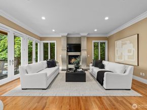 6434 E Mercer Way, Mercer Island WA 98040