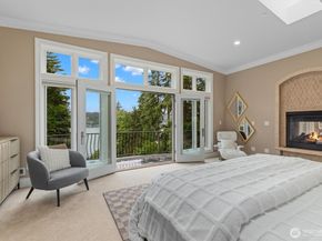6434 E Mercer Way, Mercer Island WA 98040