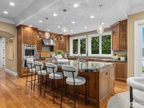 6434 E Mercer Way, Mercer Island WA 98040