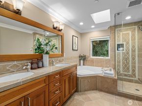 6434 E Mercer Way, Mercer Island WA 98040