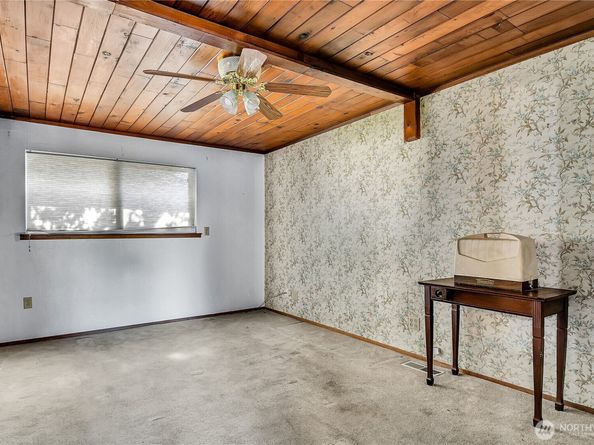 12037 S 64th Avenue, Seattle WA 98178