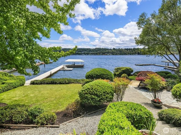 5412 96th Avenue SE, Mercer Island WA 98040