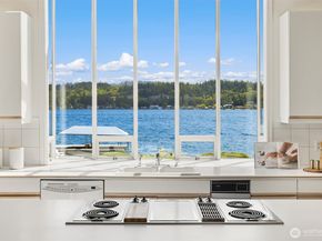 5412 96th Avenue SE, Mercer Island WA 98040
