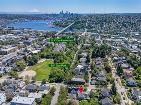 4105 Fremont Avenue N A, Seattle WA 98103