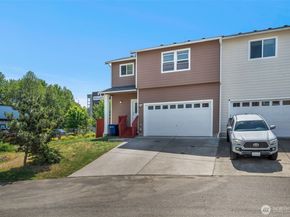 2142 S 263rd Street, Des Moines WA 98198
