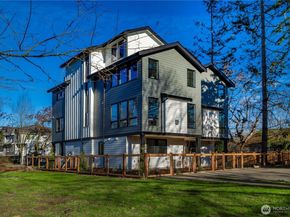537 NW Juniper Street, Issaquah WA 98027