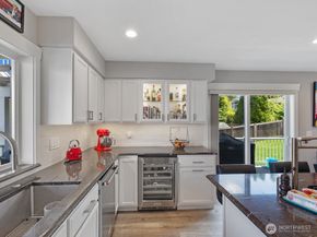 4909 Chinook Drive, Everett WA 98203