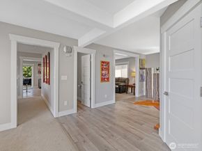 4909 Chinook Drive, Everett WA 98203