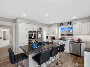 4909 Chinook Drive, Everett WA 98203