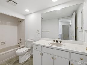4617 103rd Lane NE, Kirkland WA 98033