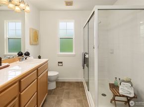 15428 135th Place NE 36B, Woodinville WA 98072