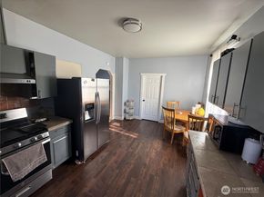 3926 S Warsaw Street, Seattle WA 98118