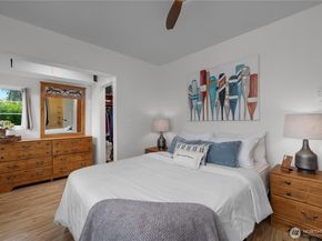 206 Hewitt Avenue, Bremerton WA 98337