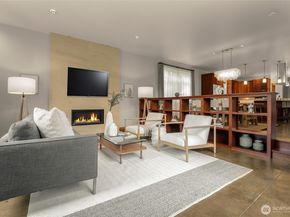 10644 Bartlett Avenue NE, Seattle WA 98125
