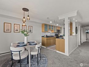 701 122nd Avenue NE 205, Bellevue WA 98005