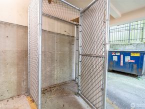 209 N 39th Street 304, Seattle WA 98103