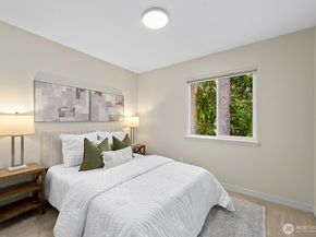 1706 NE 27th Place, Renton WA 98056