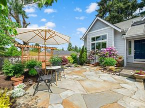 1706 NE 27th Place, Renton WA 98056