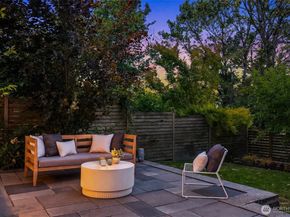 5903 20th Avenue S, Seattle WA 98108