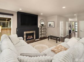 2525 122nd Place SE, Everett WA 98208
