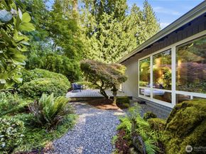 12910 NE 28th Street, Bellevue WA 98005