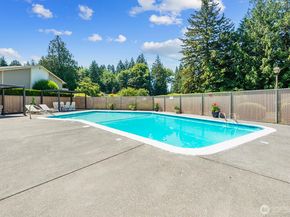 11512 103rd Place NE B6, Kirkland WA 98033