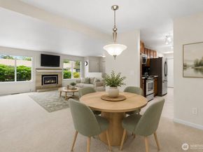 11512 103rd Place NE B6, Kirkland WA 98033