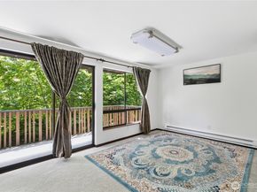 13558 37th Avenue S 21, Tukwila WA 98168