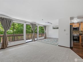 13558 37th Avenue S 21, Tukwila WA 98168