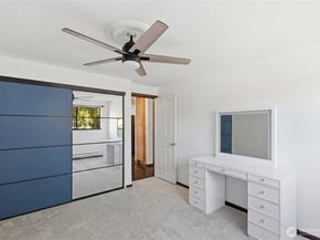 13558 37th Avenue S 21, Tukwila WA 98168