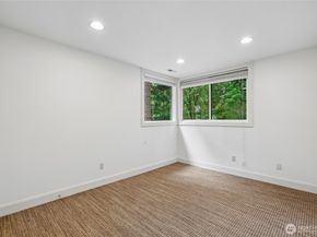 3720 131st Avenue NE, Bellevue WA 98005