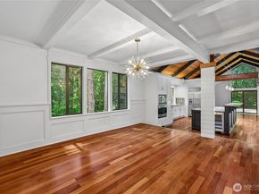 3720 131st Avenue NE, Bellevue WA 98005