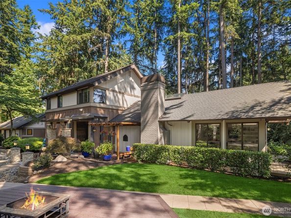 3720 131st Avenue NE, Bellevue WA 98005
