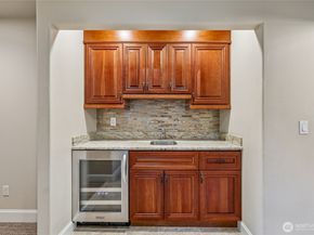 3720 131st Avenue NE, Bellevue WA 98005