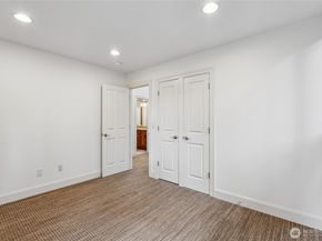 3720 131st Avenue NE, Bellevue WA 98005