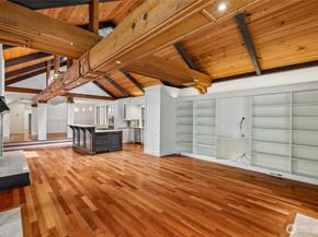 3720 131st Avenue NE, Bellevue WA 98005