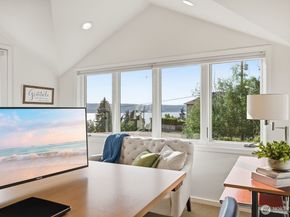 1113 Goat Trail Road, Mukilteo WA 98275